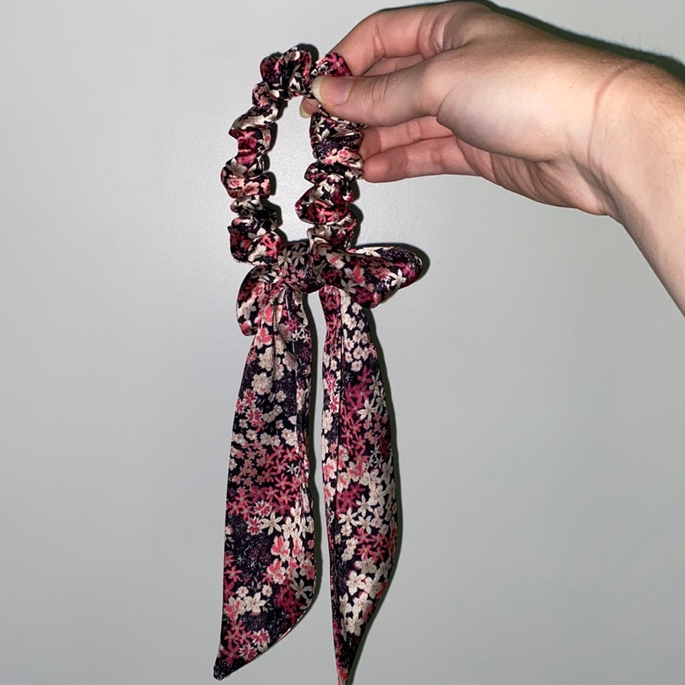 Floral hair tie scrunchie with a bow